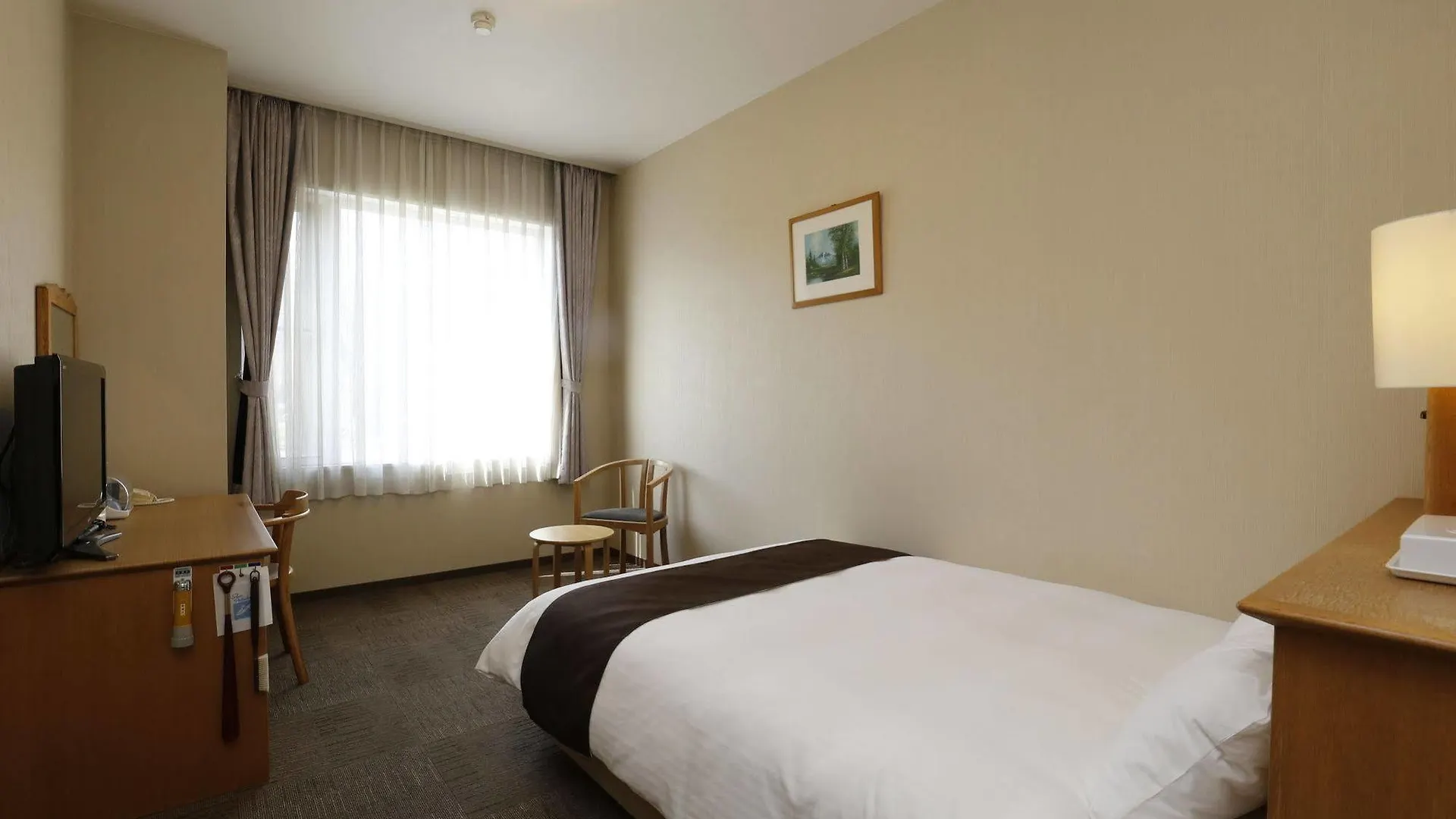 Yuyado Kuttari Onsen Lake Inn Shintoku Japan